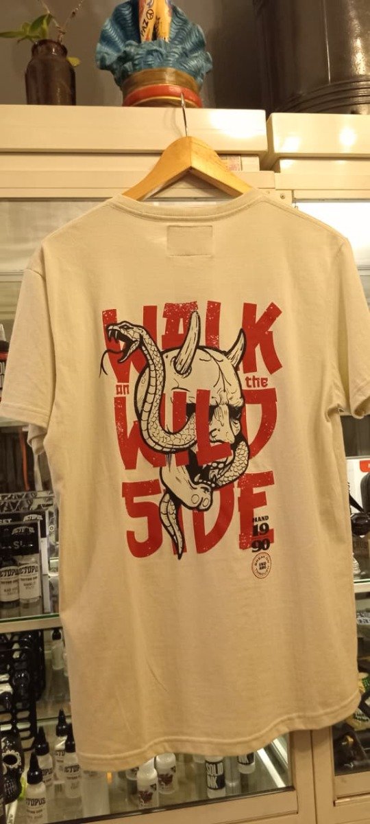 Producto - REMERA HAND 1990 WALK WILD SIDE