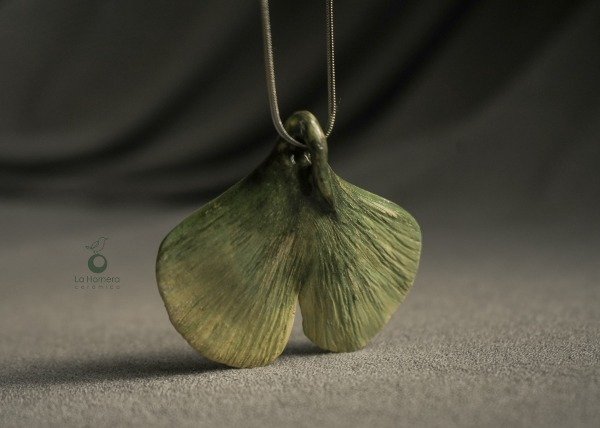 Producto - Collar Ginkgo Biloba en Cerámica Artesanal - 3