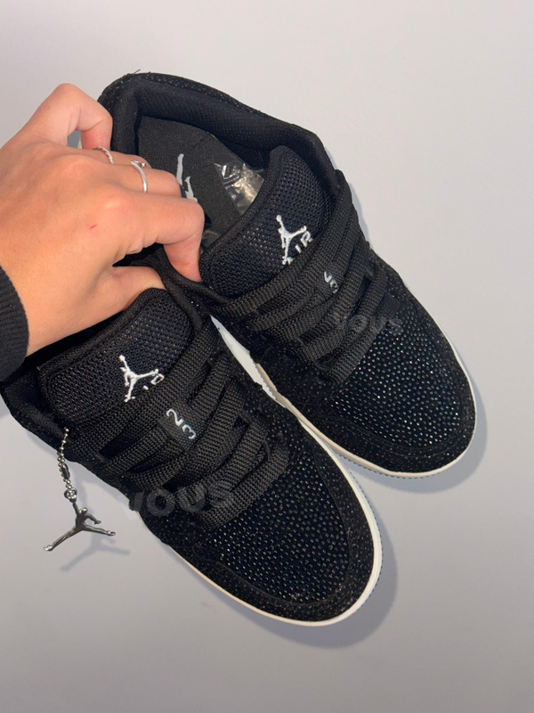 Producto - Air Jordan 1 Low negras strass - 2