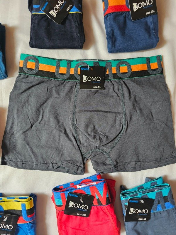 Producto - Boxer UOMO corto cintura rayada liso