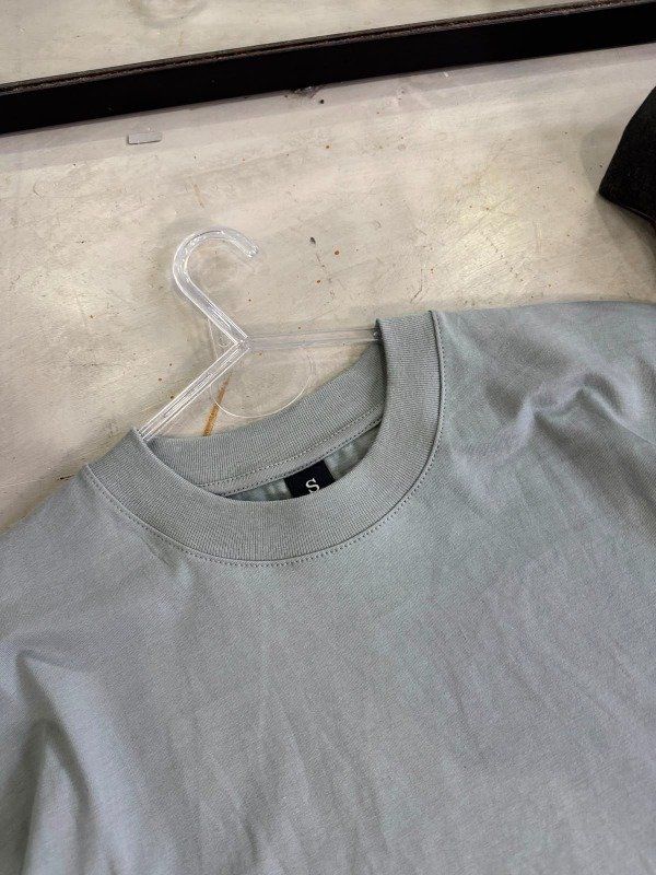Producto - REMERA OVERSIZE HOMBRE - 4