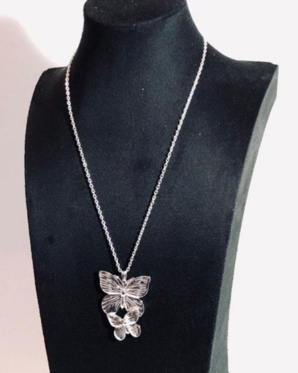 Producto - Collar Monarca