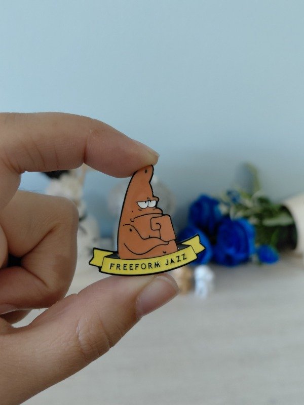 Producto - Pin metalizado - Patricio de Bob Esponja "Freeform Jazz" #0967