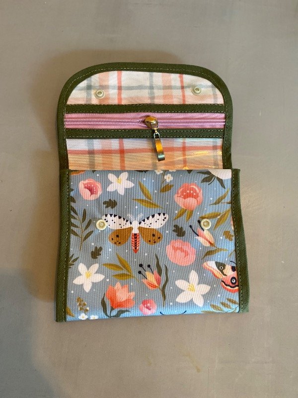 Producto - Neceser desplegable Mariposas - 2