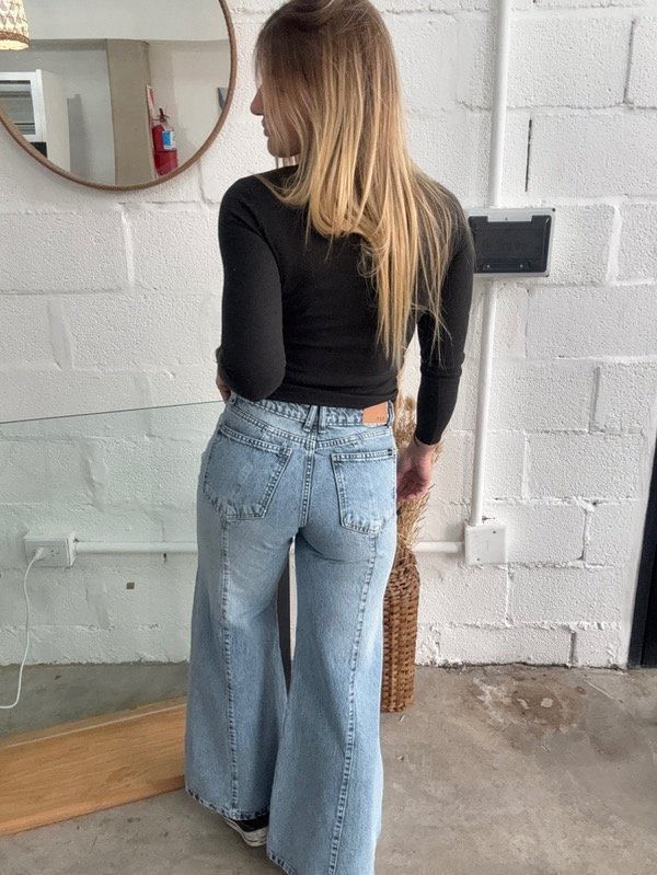 Producto - Wide leg Flare