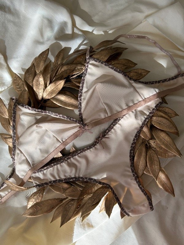 Producto - Conjunto Alfreda Beige