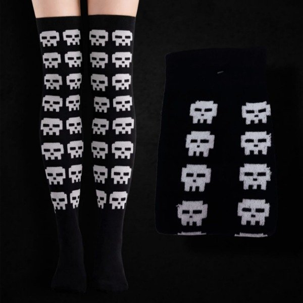 Producto - Medias Bucaneras con Calaveras