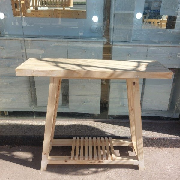 Producto - MESA DE ARRIME ALTA CON DETALLE DE VARILLAS