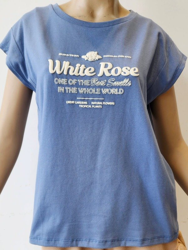 Producto - Remera Over Con Recorte Algodón 24/1 Estampa "White Rose" (Art. 6007)