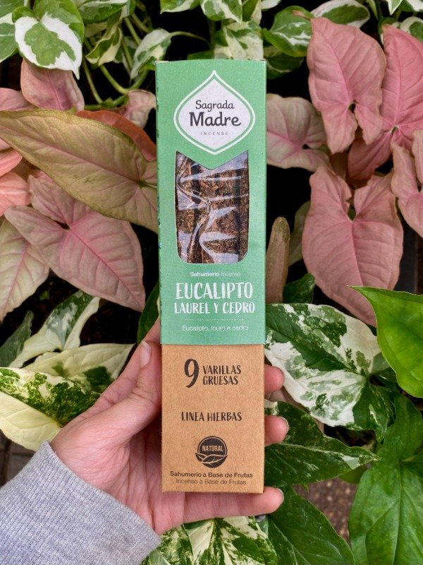 Producto - Sahumerio Sagrada Madre 9 Varillas Gruesas EUCALIPTO, LAUREL y CEDRO