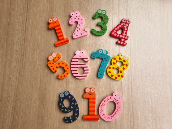 Producto - Numeros Imantados Madera Del 0 Al 9