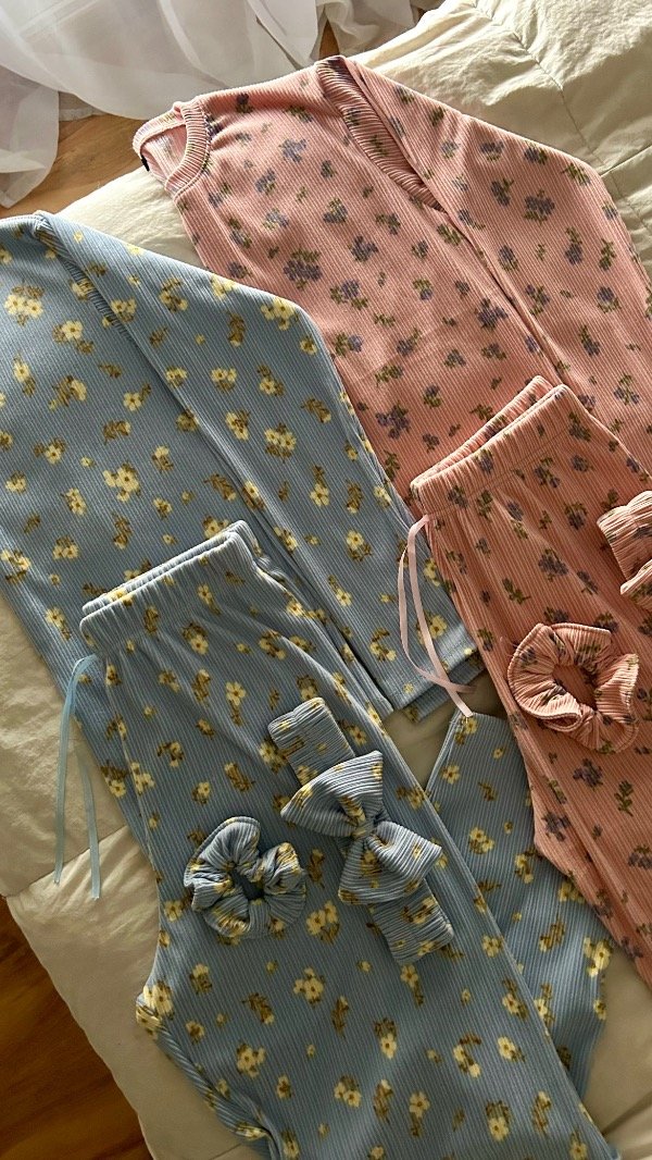 Producto - PIJAMA PETALS CURVA