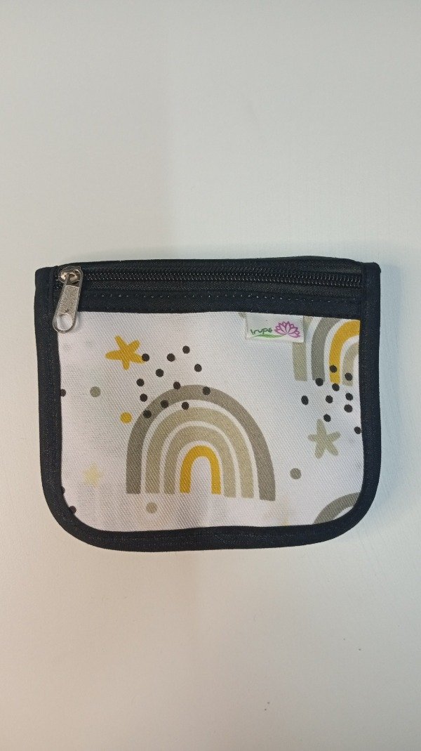 Producto - Arcoiris- Estuche Femenino