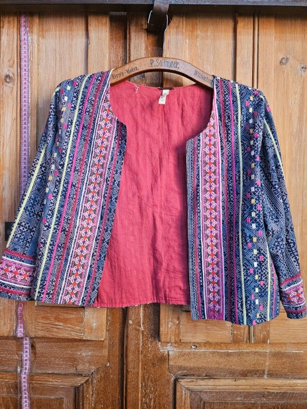 Producto - Chaqueta Bendito Pie Estampada t.S