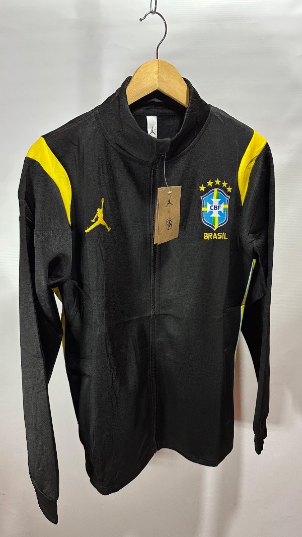 Producto - Campera Brasil Nike Jordan Strike 2026 Importada