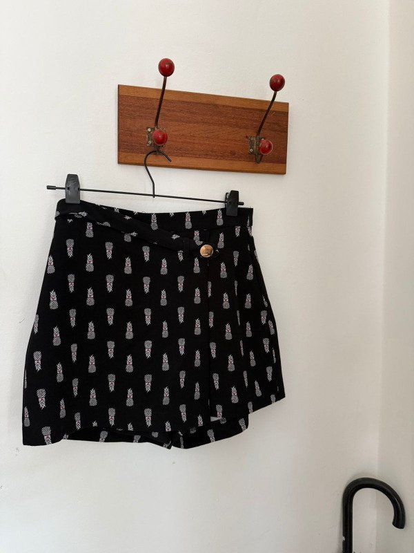 Producto - SKORT PIÑAS