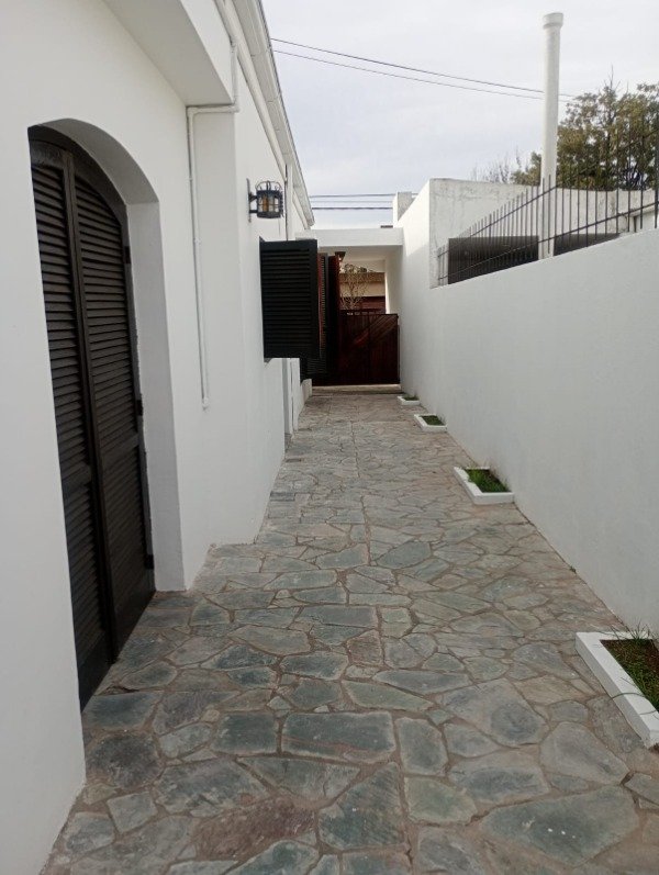 Producto - CASA EN VENTA UBICADA SOBRE CALLE  DEL BUSTO 1435 - 8