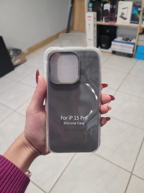 Producto - Funda Iphone 15 pro