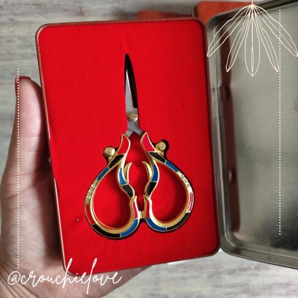 Producto - TIJERA VITRO EN LATA