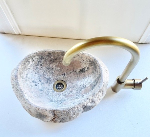 Producto - Bacha de piedra de río Petit 40x29x11