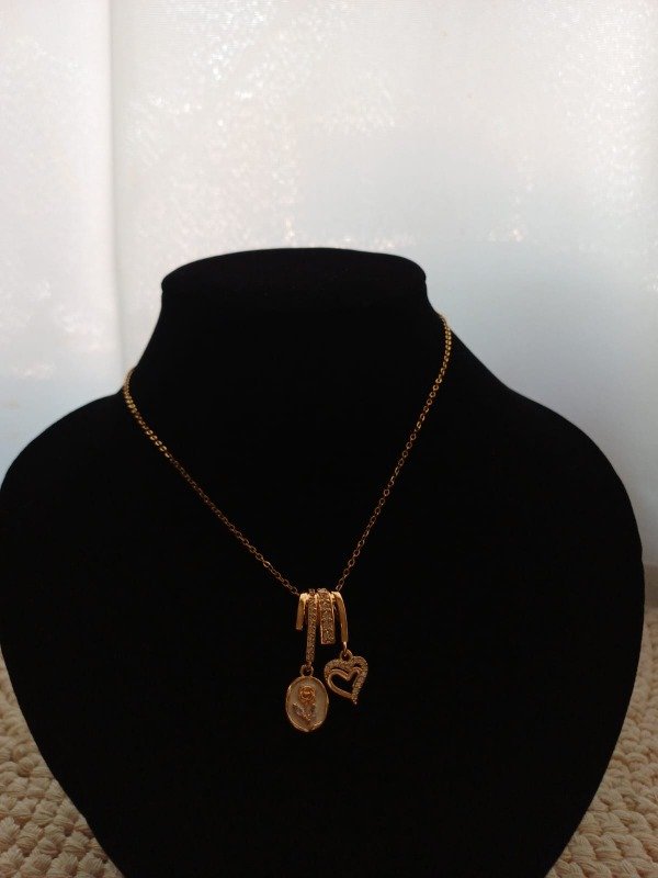 Producto - Cadena Floral Love