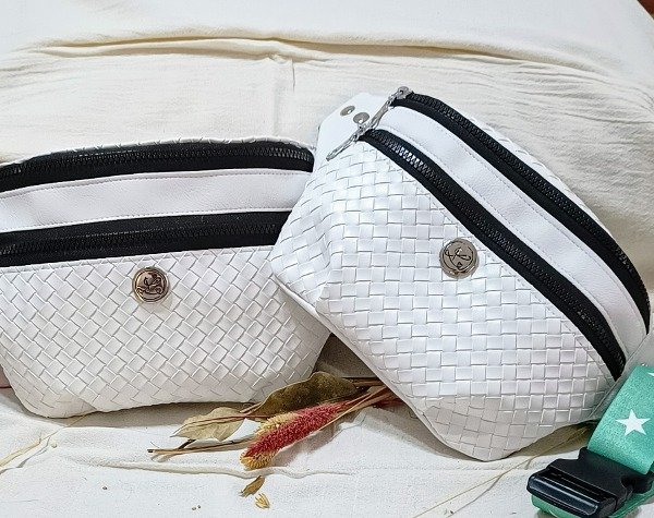 Producto - Riñonera Greta blanca