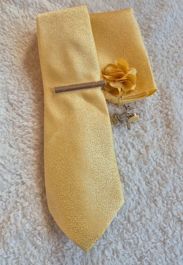 Producto - Set corbata+prendedor+trabacorbatas+pañuelo+gemelos A