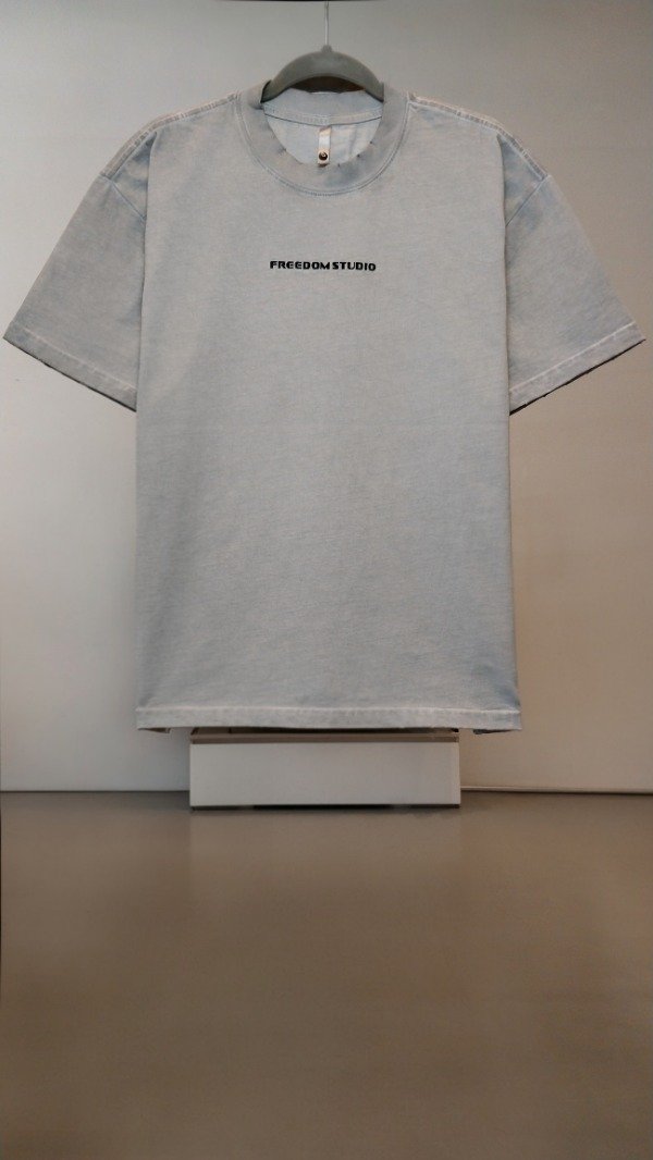 Producto - Remera Freedom Studio