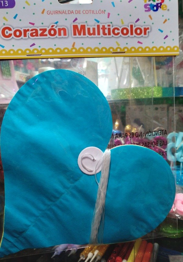 Producto - GUIRNALDA CORAZON MULTICOLOR 3.60.M.