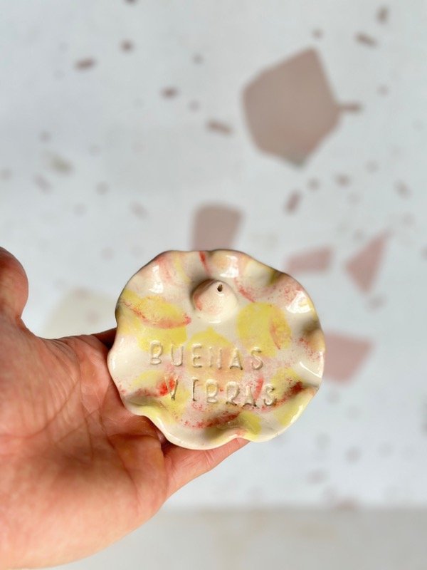 Producto - Porta sahumerios - redondos "colores" amarillo