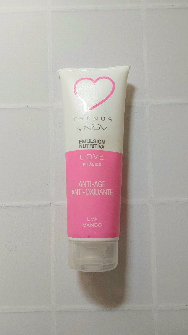 Producto - Baño de crema love NOV 250ml