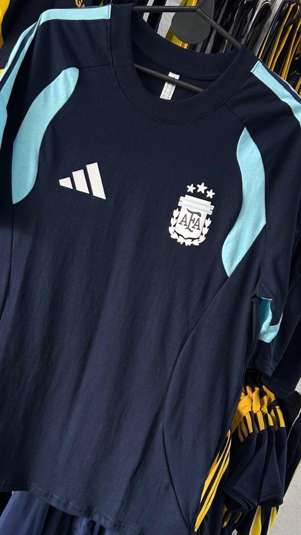 Producto - Remera entramiento AFA azul