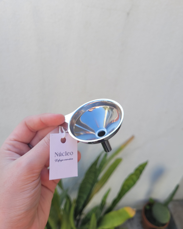 Producto - Embudo de Acero Inoxidable