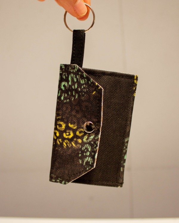 Producto - Tarjetero estampado animal print