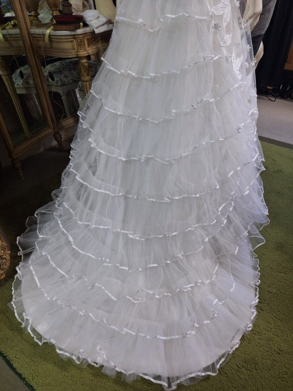 Producto - Vestido de Novia tul volados en capas con apliques - 9