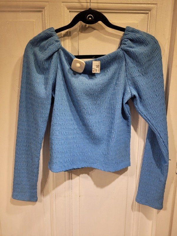 Producto - Remera HyM azulino tipo bambula Talle XS - PRECIO: 27X - 1