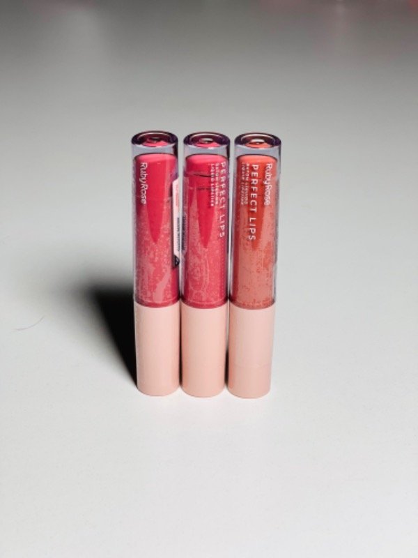 Producto - RUBY ROSE PERFEC LIPS LABIAL LIQUIDO