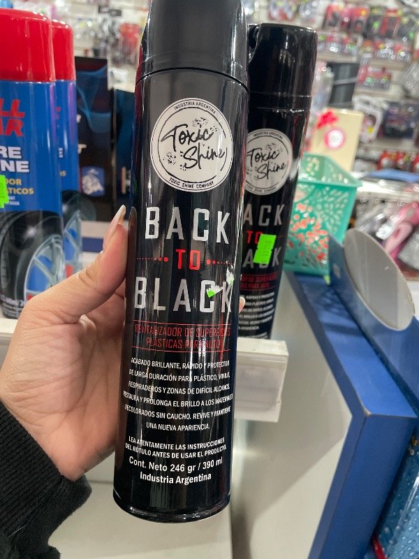 Producto - BACK TO BLACK