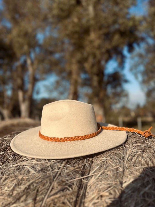 Producto - Sombrero de paño crema