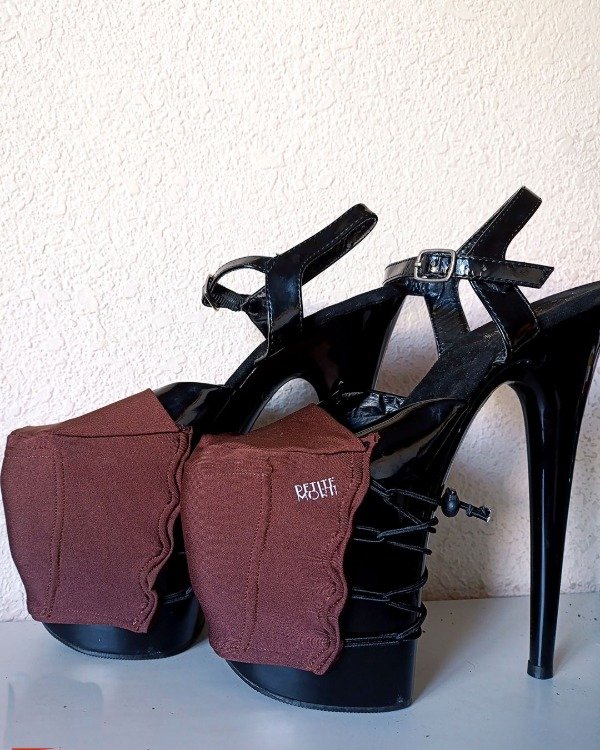 Producto - Pleaser Protectors Chocolate