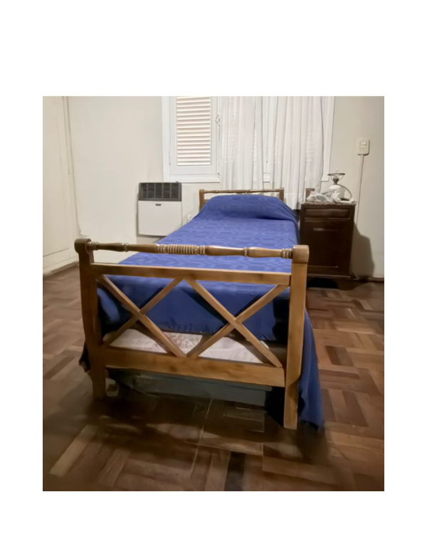 Producto - Cama de madera y carro metálico + colchones de regalo