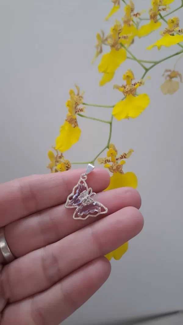 Producto - Dije Mariposa Lila
