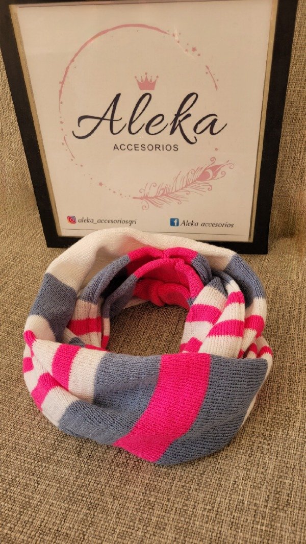 Producto - Cuello doble vuelta fucsia ,gris y blanco