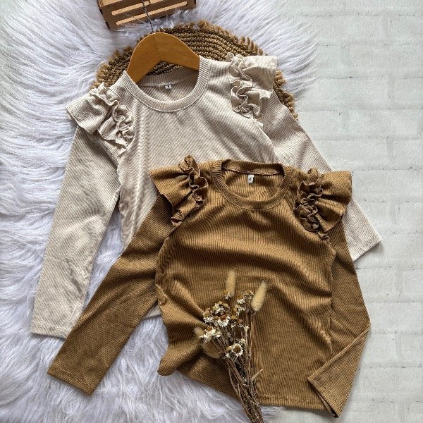 Producto - Camiseta con volados solo en 2 colores hasta el talle 16