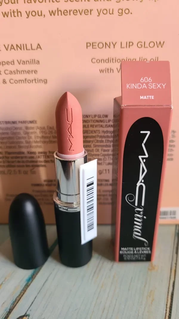 Producto - MAC macximal Matte lipstick 3,5 g tono KINDA SEXY 606