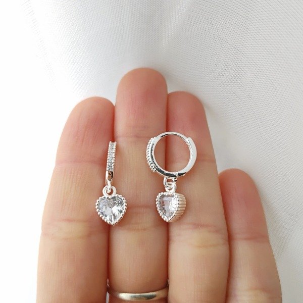 Producto - Argollitas Micropave corazón colgante AB