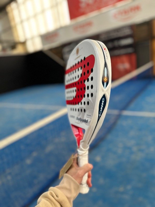 Producto - PALETA BULLPADEL IONIC LIGHT ARGENTINA 2026 - 2