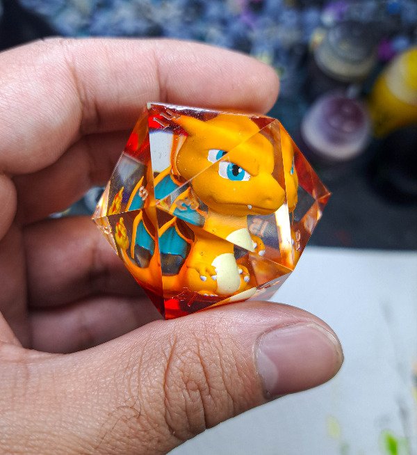Producto - D20 Jumbo Charizard