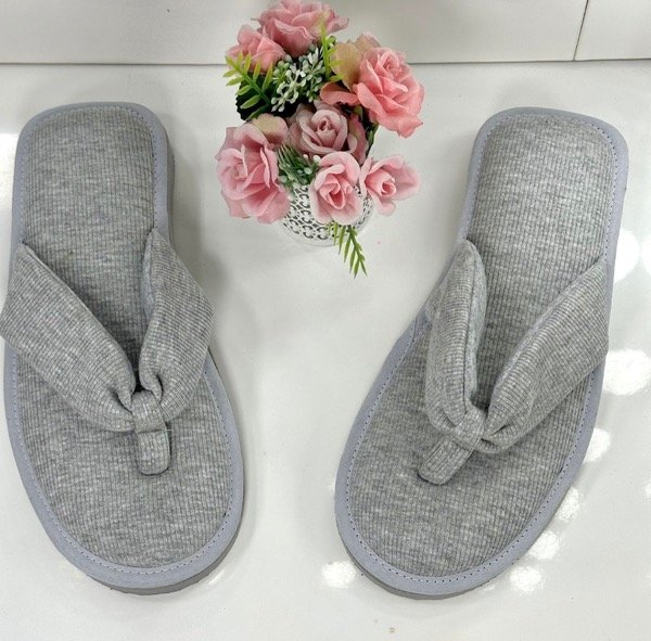 Producto - Pantuflas ojotas gris