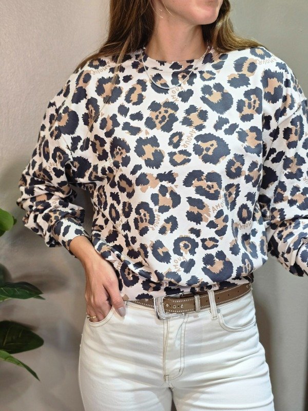 Producto - Buzo CAMELIA